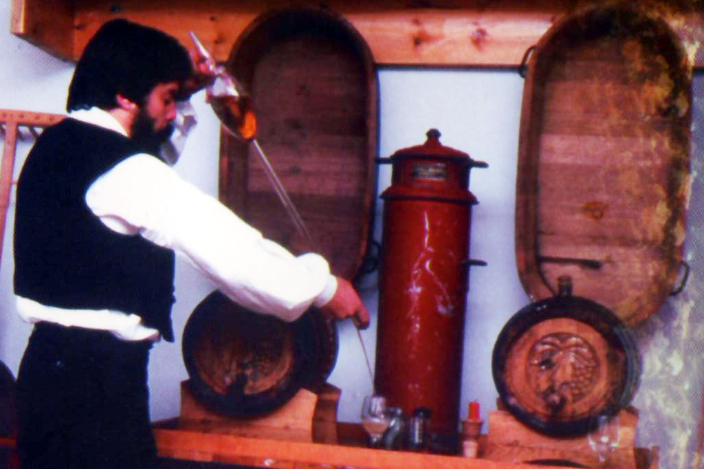 Hangulatos borkóstoló terasz a Balaton-felvidéken